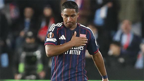  Endrick 'câu' thẻ đỏ đối phương, Lyon vẫn bị cầm hòa bạc nhược