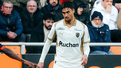  Erawan Garnier: ‘Thần đồng’ mới của Thái Lan đi vào lịch sử Ligue 1