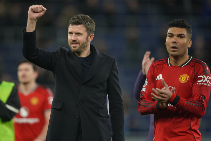 Carrick đang làm tốt công việc tại MU