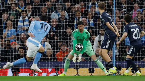  Courtois chấn thương nặng, lỡ hẹn tứ kết Champions League