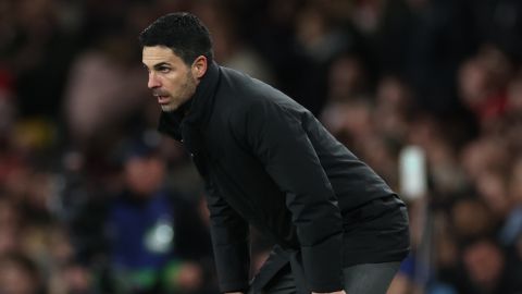  Mikel Arteta lại mê tín trước trận chung kết với Man City