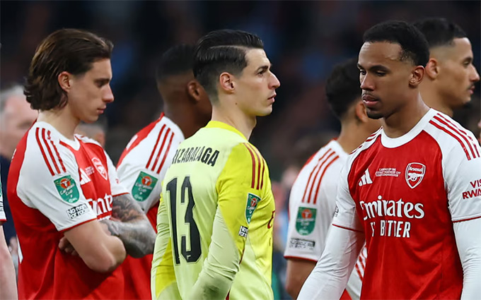 Arsenal vừa lỡ cơ hội giành danh hiệu vô địch Cúp liên đoàn Anh
