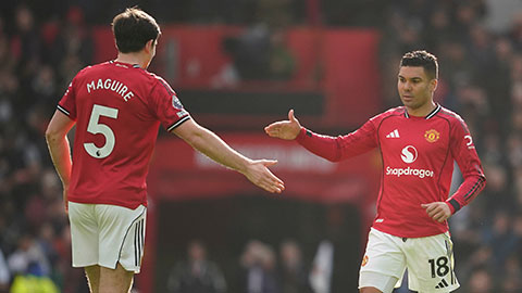  Napoli sẵn sàng chiêu mộ 4 'cơn đau đầu' của MU