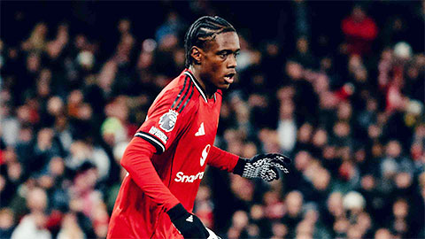  Thần đồng MU được ví như 'Saka mới' phải nghỉ hết mùa