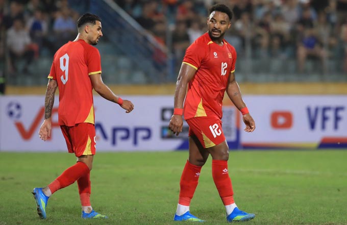 Xuân Son và Hoàng Hên không có duyên ghi bàn trận này. Ảnh - Minh Tuấn