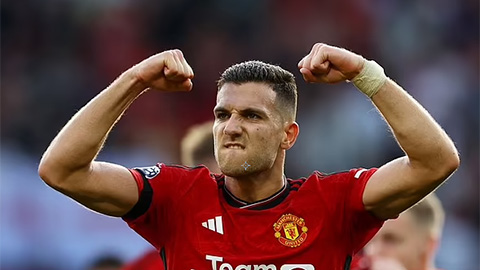  MU được khuyên nên giữ ‘con ong chăm chỉ’