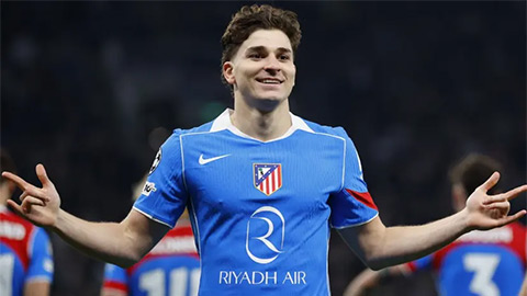  Atletico Madrid 'trói chân' Julian Alvarez bằng lương siêu khủng