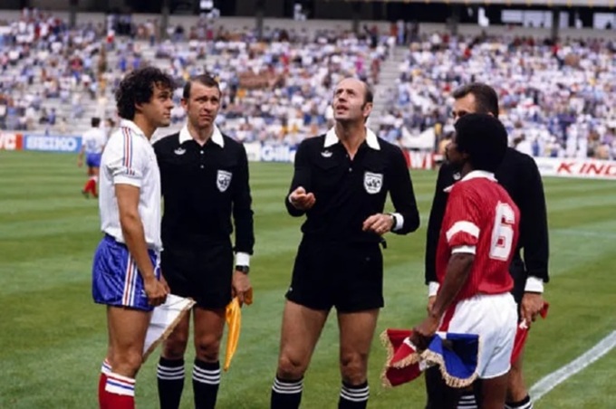 ĐT Pháp và Kuwait trước giờ bóng lăn