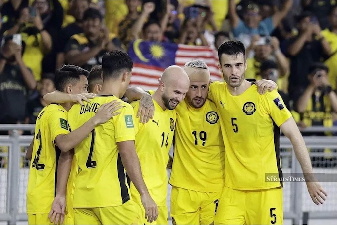 Nhưng sau những bê bối về nhập tịch, Malaysia mới là đội bóng rơi vào bi kịch