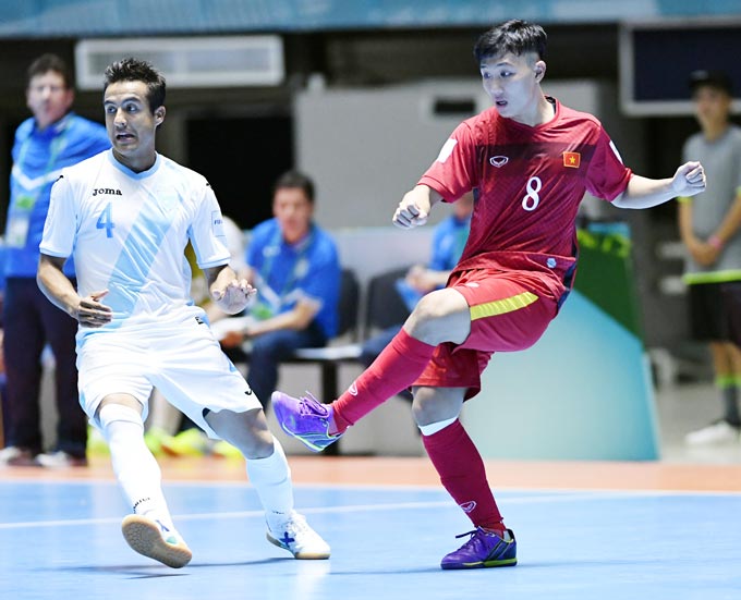 Minh Trí là người ghi bàn đầu tiên cho futsal Việt Nam tại một kỳ World Cup