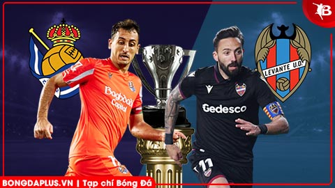 Simone Inzaghi celebrating with his Inter Milan players after beating Barcelona.