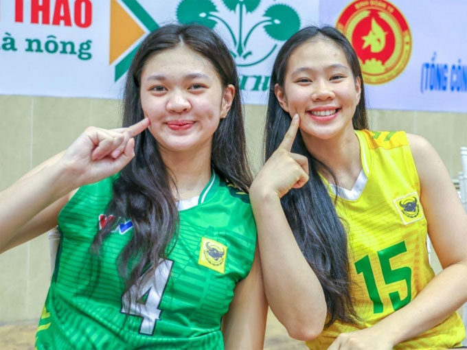 Trịnh Huỳnh Bảo Ngọc (trái) và Võ Thị Thảo Nguyên - hai T năng trẻ sáng giá của VTV Bình Điền Long An