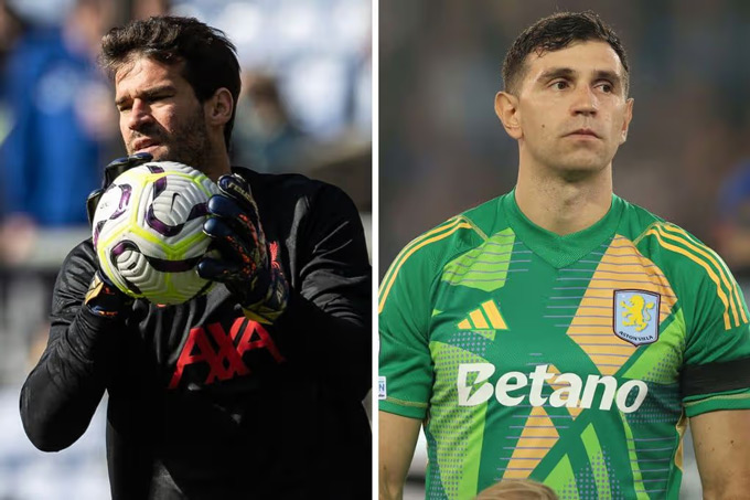 Liverpool đang rất quan tâm đến Martinez (phải) để thay Alisson