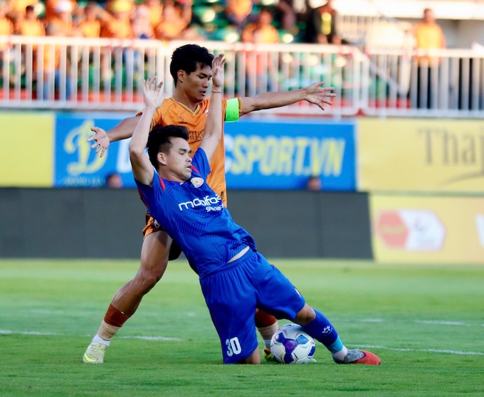 PVF-CAND đã có 3 điểm quý giá trước HAGL. Ảnh: Anh Khoa 