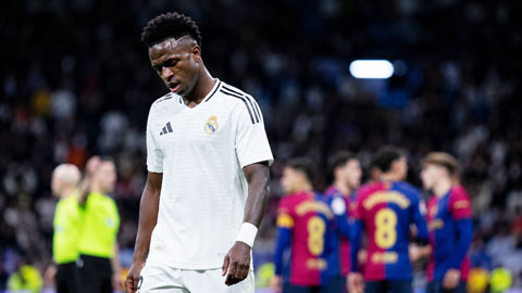  Vinicius trải qua một trong những trận El Clasico đáng quên nhất sự nghiệp