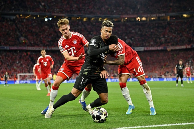 Desire Doue rê bóng kỳ ảo qua cả Joshua Kimmich lẫn Luis Diaz của Bayern