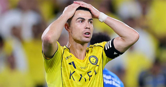 Ronaldo và các đồng đội lỡ cơ hội đăng quang sớm