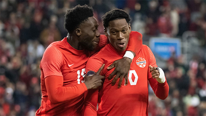 Davies và David là hai niềm hy vọng lớn của bóng đá Canada tại World Cup 2026