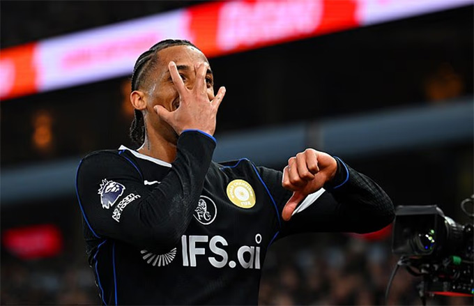 Joao Pedro là chỗ dựa lớn nhất của Chelsea