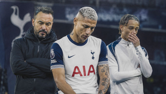 Spurs đang phải vật lộn để tránh xuống hạng