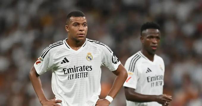 Mbappe và Vinicius được cho là đang tranh giành quyền lực (ảnh: Tribuna)
