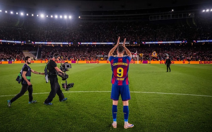 Barca đã dành cho Lewandowski sự tri ân tuyệt vời cho những đóng góp của anh suốt 4 năm qua. Ảnh: FC Barcelona