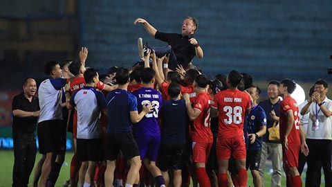 CAHN sẽ làm gì khi đã đứng trên ‘đỉnh’ V.League?