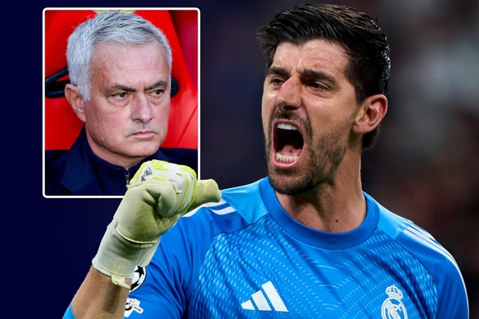 Jose Mourinho sẽ gặp lại thủ môn Thibaut Courtois tại Real Madrid. Ảnh: HLN