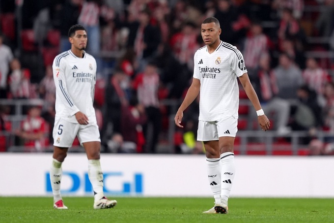 Real Madrid chìm trong khủng hoảng