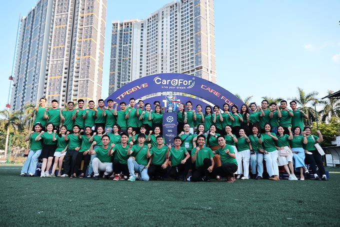 Các CĐV nhiệt thành đến từ Care For Việt Nam