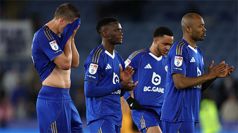 Leicester chia tay 10 cầu thủ sau mùa giải thảm họa
