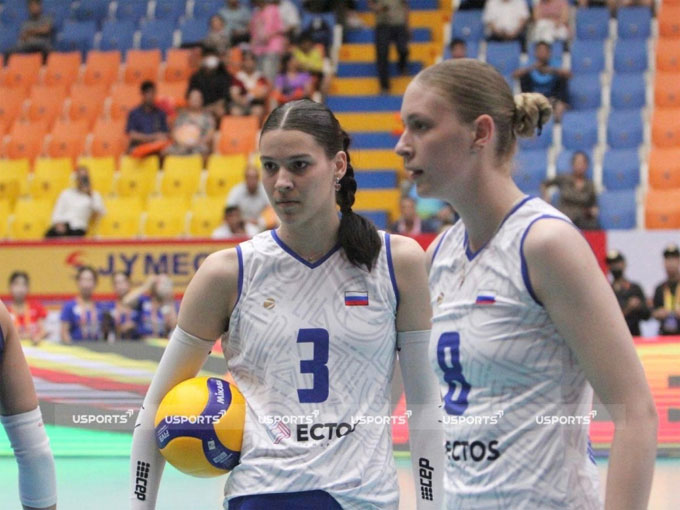 Elizaveta Nesterova (trái) mới được gọi lên đội tuyển Nga. Ảnh: Usports