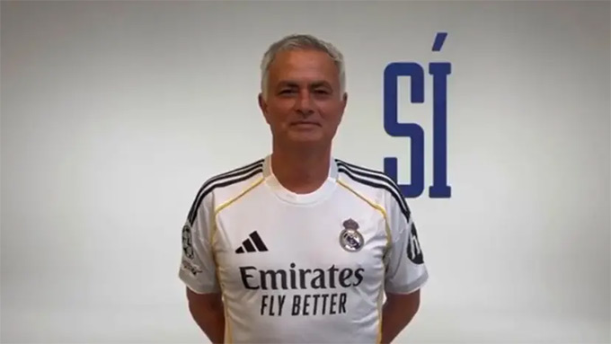 HLV Mourinho đã có mặt tại Madrid để chuẩn bị ra mắt Real