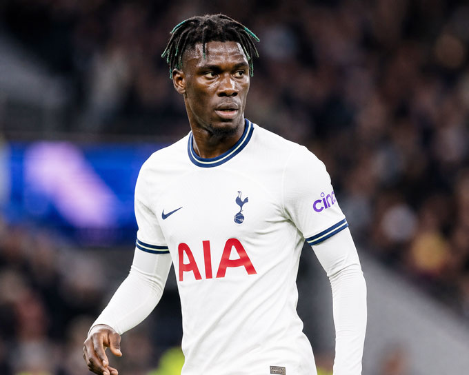 Yves Bissouma - CLB cũ: Tottenham