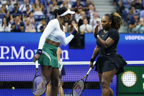 Serena và Venus Williams sẽ “song kiếm hợp bích” ở Wimbledon 2026