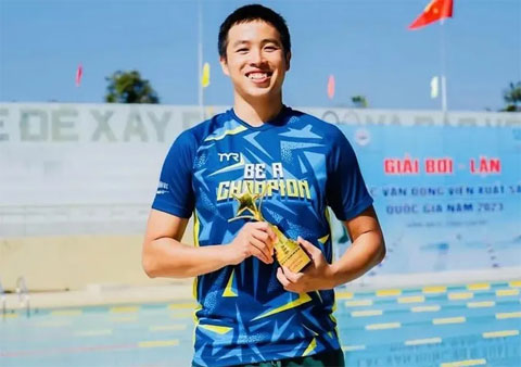 Nguyễn Thành Lộc giành huy chương đồng 50m nín thở cá nhân nam