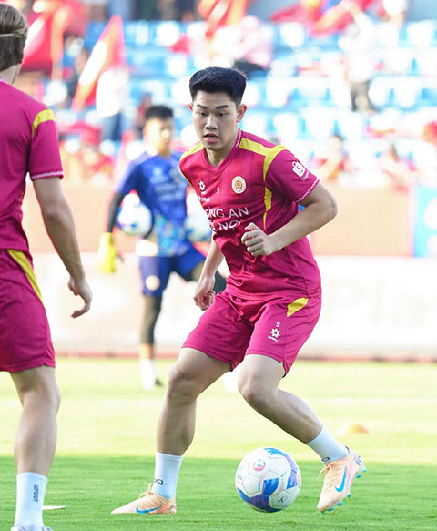 Bản hợp đồng mới của Đình Bắc với CLB Công an Hà Nội có thời hạn tới năm 2029 - Ảnh: CLB Công an Hà Nội