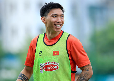 Văn Hậu đặt mục tiêu vô địch AFF Cup lần thứ 2 cùng ĐT Việt Nam. Ảnh: Minh Tuấn