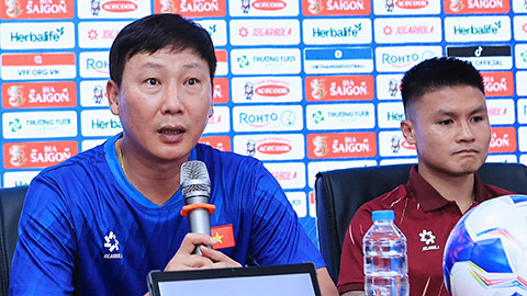 HLV Kim Sang Sik tuyên bố ĐT Việt Nam có hàng công rất mạnh, Đông Nam Á chú ý