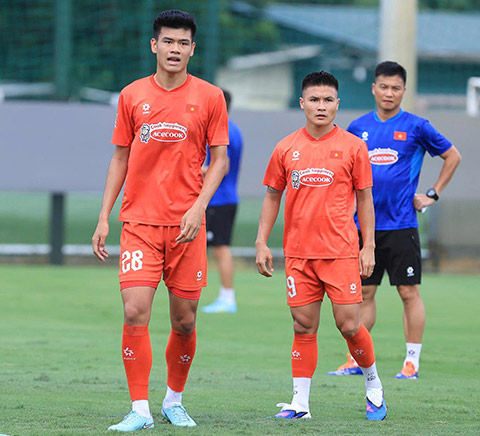 Quang Kiệt được thử sức với những pha bóng bổng - Ảnh: VFF