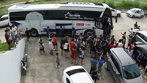 Vé 'chợ đen' tăng 2-3 lần trận Việt Nam vs Myanmar đá trên sân hơn 500 tỷ đồng