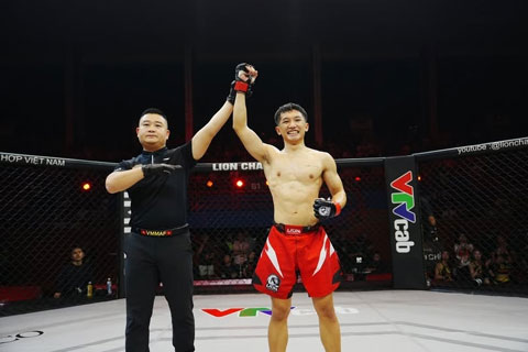 Võ Tiến Đạt thắng TKO trước Huỳnh Hải Đăng tại LION Championship 31