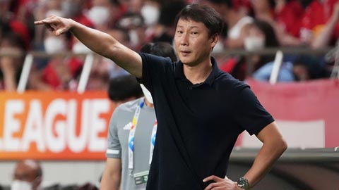  'Bàn tay sắt bọc nhung' của HLV Kim Sang Sik