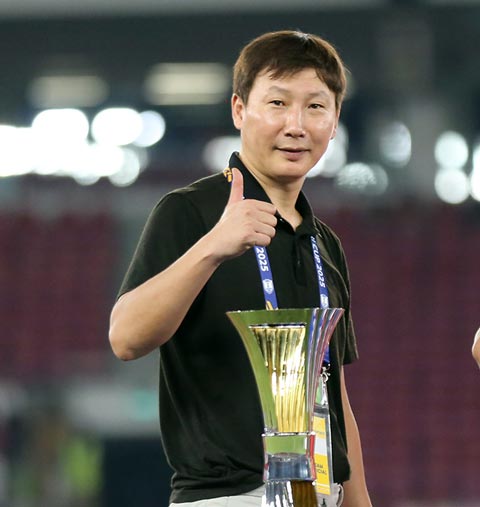 HLV Kim Sang Sik được kỳ vọng sẽ dẫn dắt ĐT Việt Nam bảo vệ chức vô địch AFF Cup