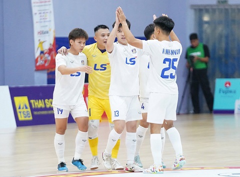 Thái Sơn Bắc đại thắng trong ngày đăng quang. Ảnh: Nguyễn Khanh