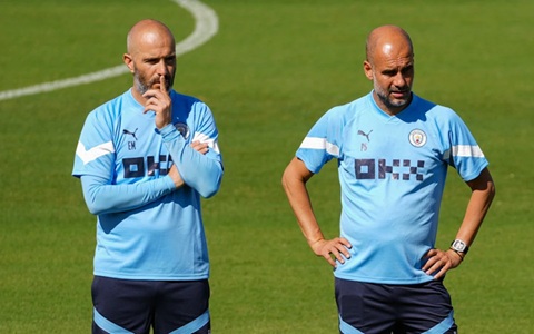 Maresca (bên trái) từng là trợ lý huấn luyện viên dưới quyền Pep Guardiola tại Man City