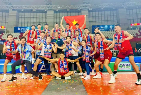 Đội tuyển bóng chuyền nam Việt Nam vô địch chặng hai SEA V.Cup 2026