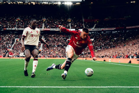 Sesko phải nghỉ thi đấu từ trận gặp Liverpool hôm 3/5 - Ảnh: manutd.com