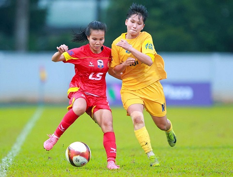 TP.HCM I (đỏ) thắng đậm Hà Nội II: 7-0
