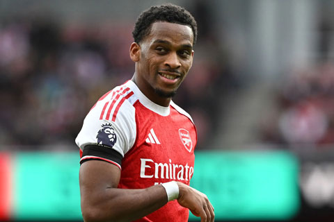 Timber vẫn chưa hoàn toàn bình phục chấn thương - Ảnh: Arsenal.com
